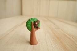 画像1: デコレ　オトギッコ　ミニミニオブジェ　リスがいる木