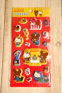 画像1: ぷっくりシール　くまのがっこう×ハローキティ　レッド