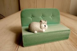 画像1: デコレ おひるねソファのスマホスタンド　シュナウザー