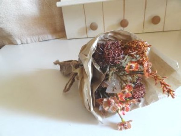 画像1: ティアラ　オータムブーケ クリーム (1)