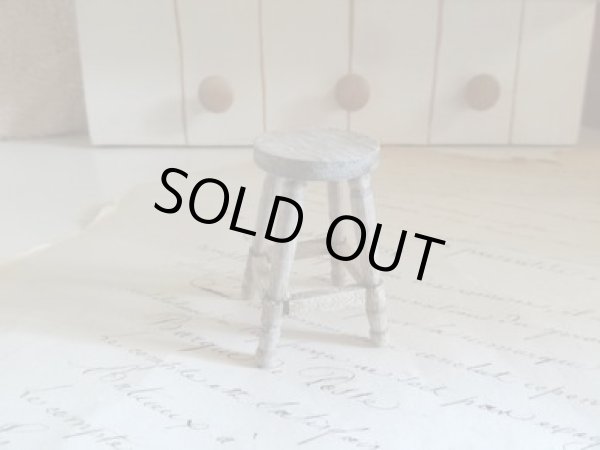 画像1: aziazi ハンドメイドミニチュアパーツ 木製バースツールL (1)