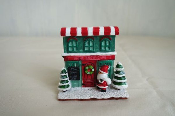 画像1: ストライプルーフサンタハウス (1)