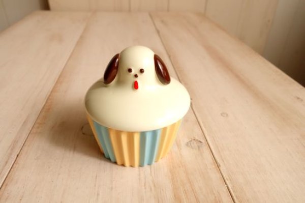 画像1: デコレ　maisonterrier　カップケーキ小物入れ　ホワイトチョコ (1)