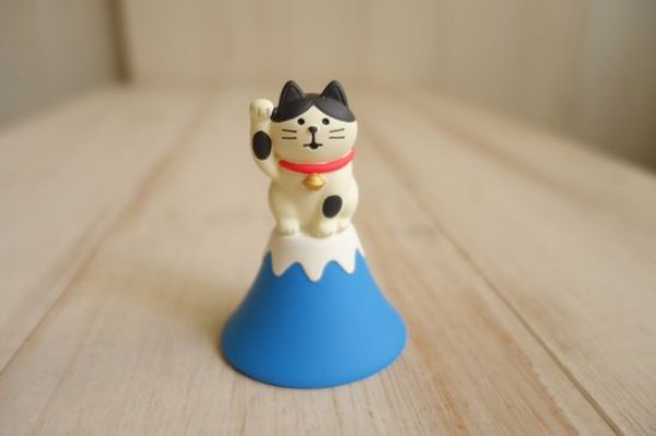 画像1: デコレ　コンコンブル　富士山招き猫　はちわれ (1)