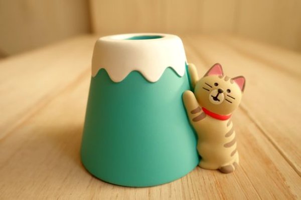 画像1: デコレ　コンコンブル　富士でつめとぎペンスタンド　とら猫 (1)