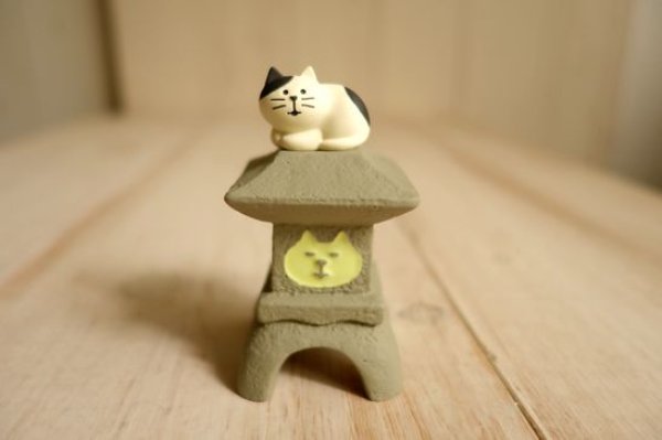 画像1: デコレ　コンコンブル　灯籠猫　ぶち (1)